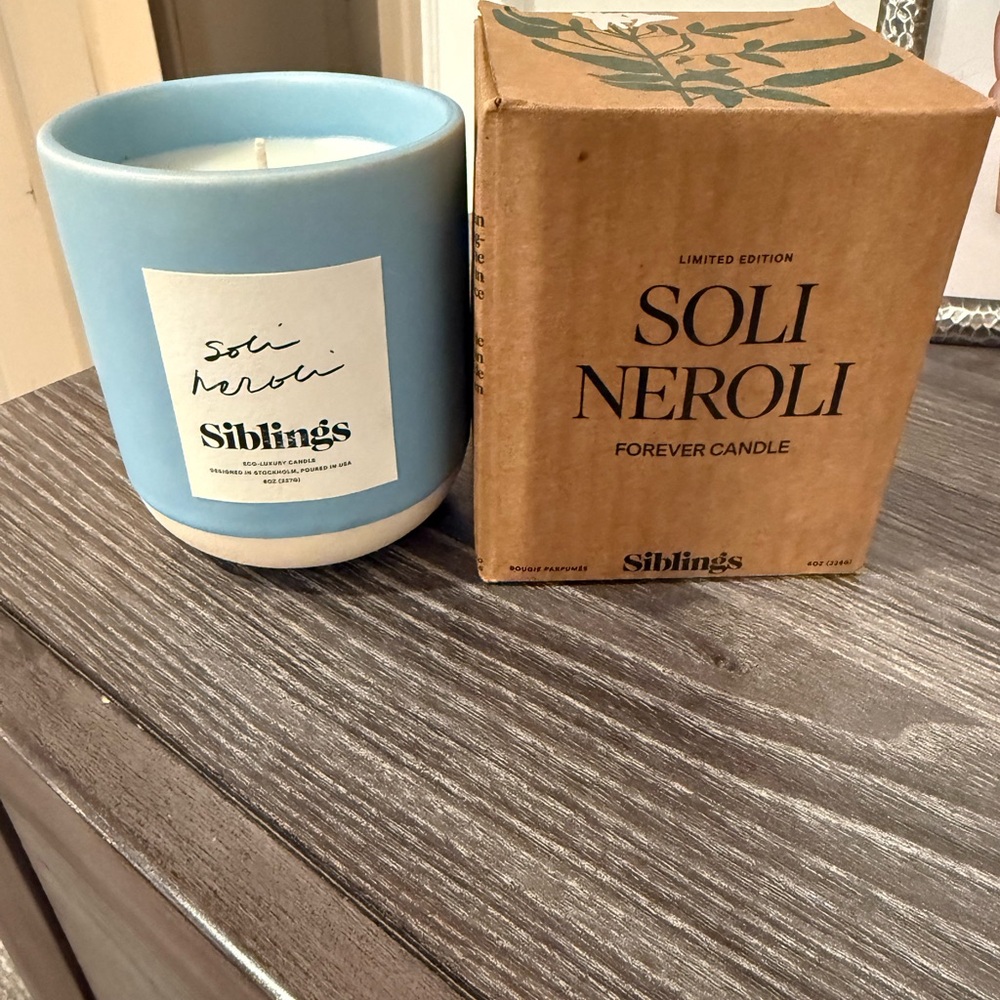 Soli Neroli Blue Candle